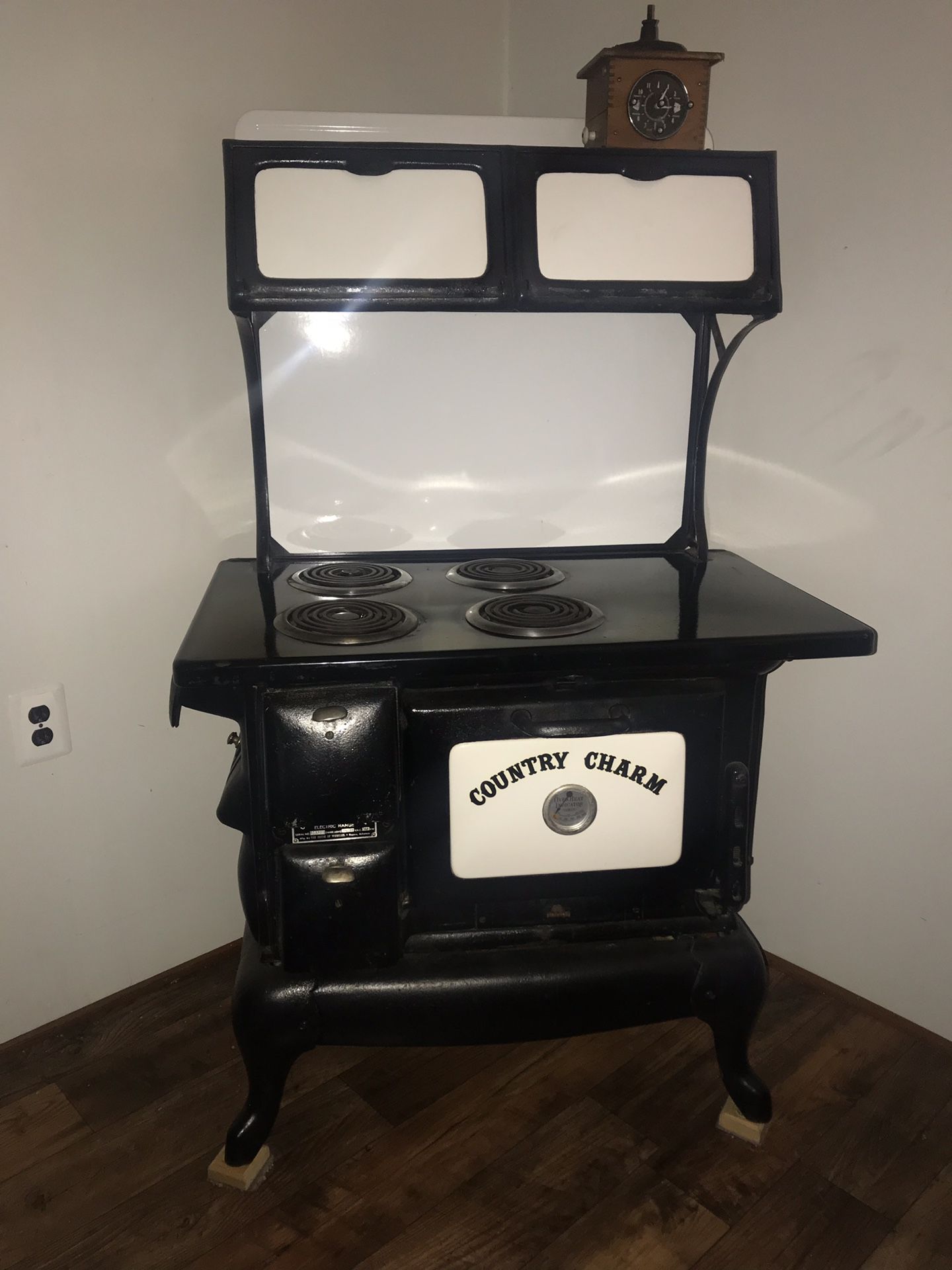 Country Charm cast iron electric stove