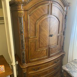 Armoire