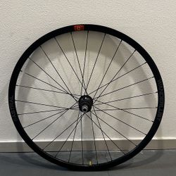 Rear gravel wheel - Astral Rim, whyte Hub, XD , 700c