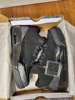 Air Jordan 3 Retro All-Black Size 7