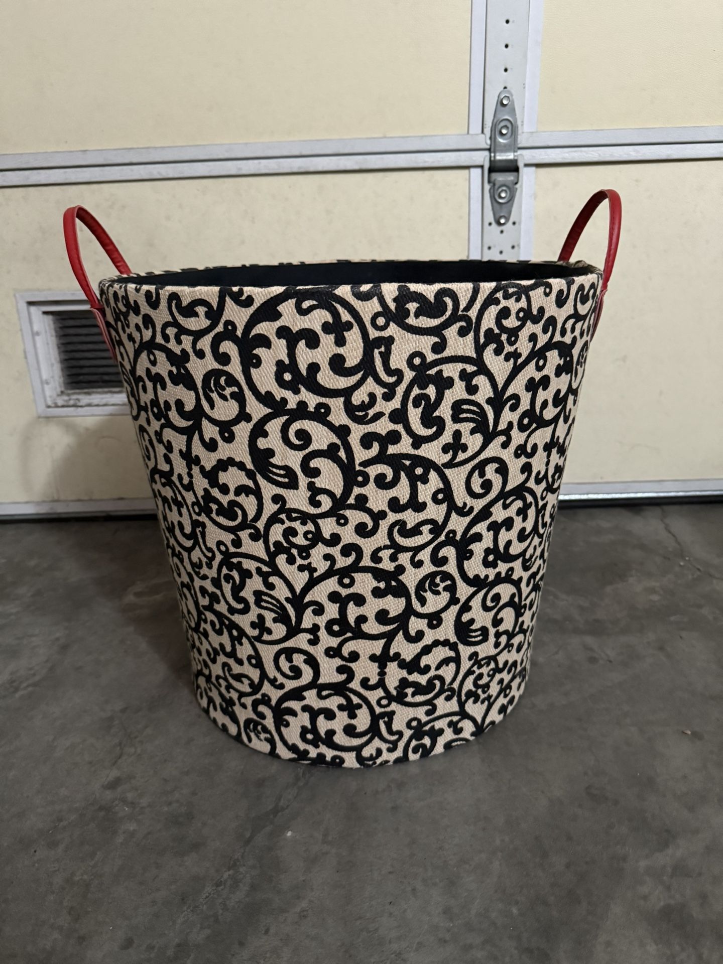 Blanket Storage Bin