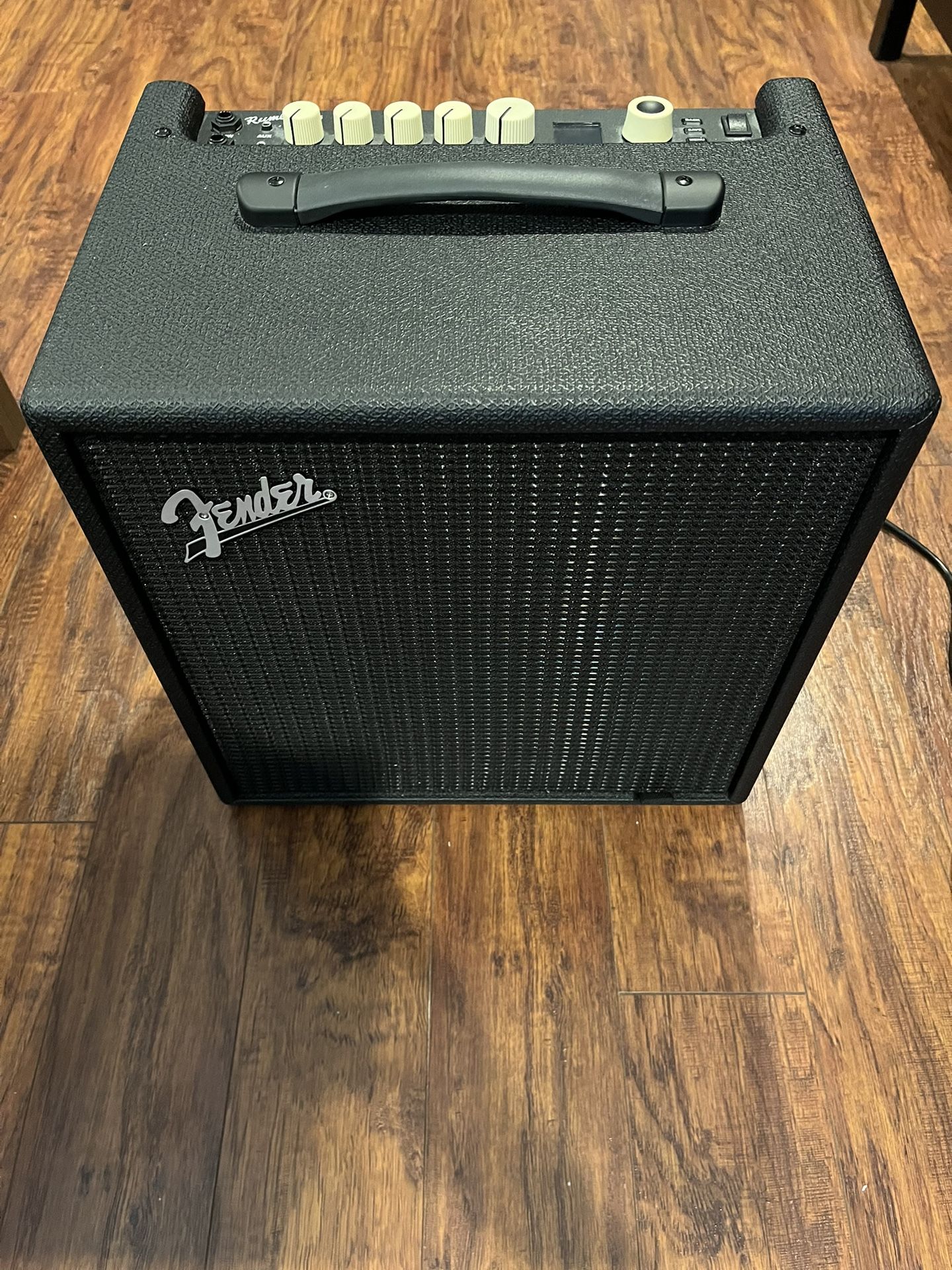 Electric Bass Amp Fender Rumble LT25 for Sale in Bloomingdale, IL
