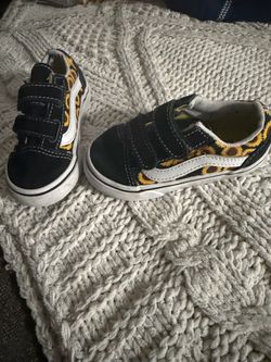 Vans Old Skool Toddler Sunflower Sneakers. Size 7