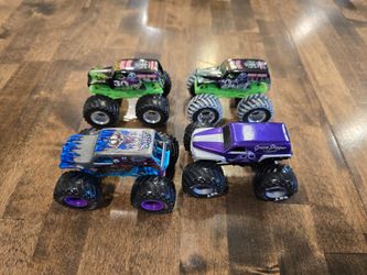 4 Monster Jam Trucks