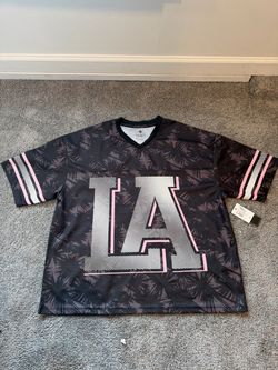 Black and pink LA  graphic T-shirt Jersey Size Large with palm leaf pattern