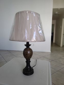 Decor Therapy Mae Resin & Marble Lamp Bronze Nightstand (14" D x 14" W x 25" H)