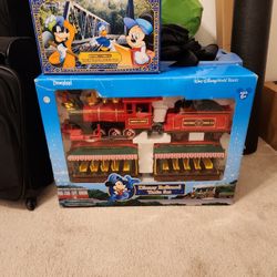 Disney Train Set w/extra Tracks