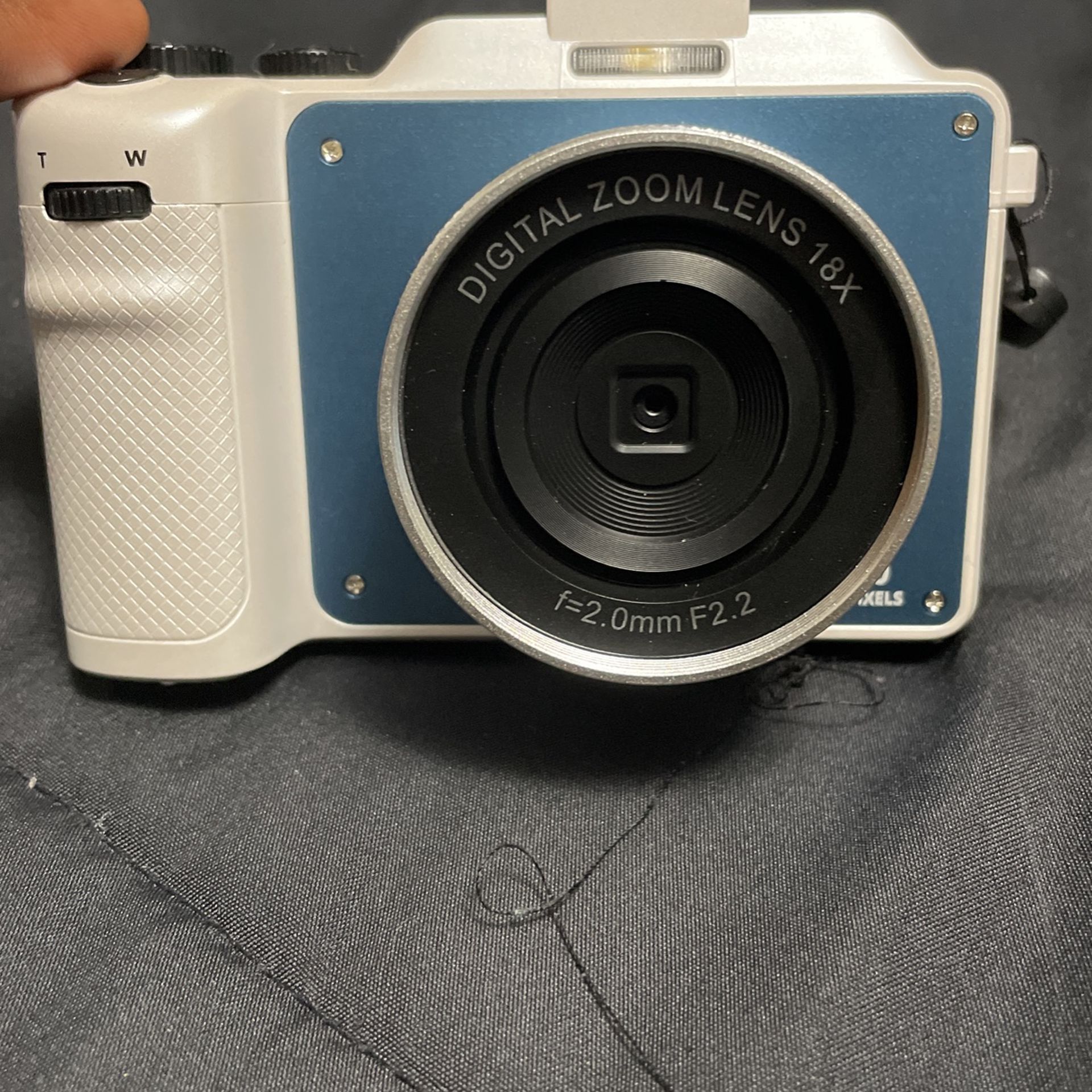 Digital Camera