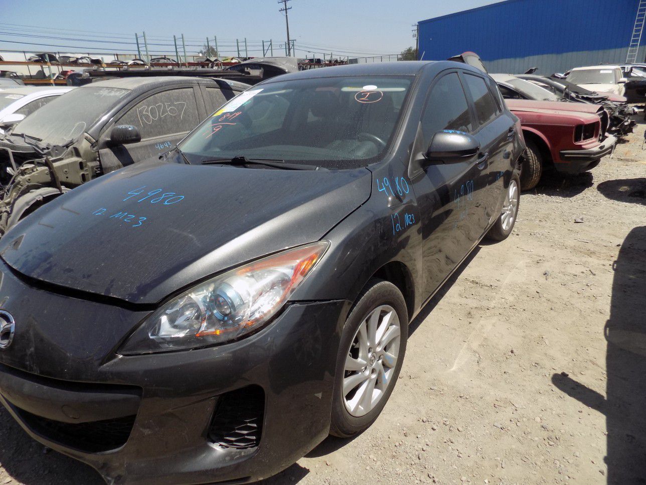 2012 Mazda 3 2.0L (PARTING OUT)