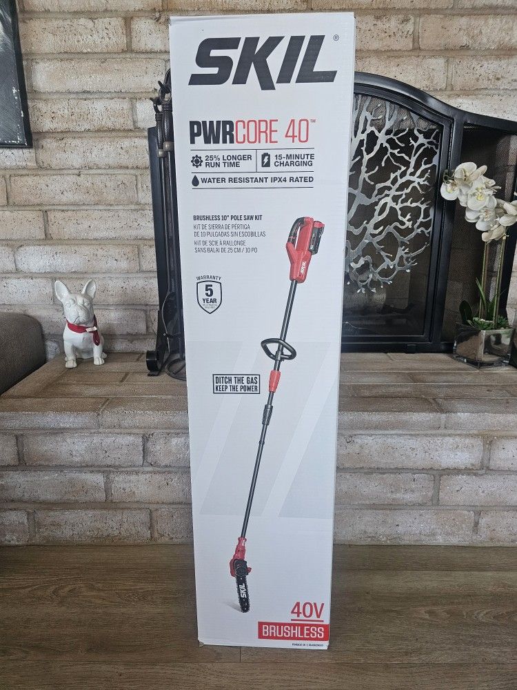 SKIL Chordless Pole Saw
