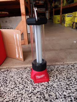 LAMP MILWAUKEE TOOL ONLY