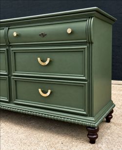 Vintage Heirloom Dresser | Muted Olive Green | Lexington Furniture