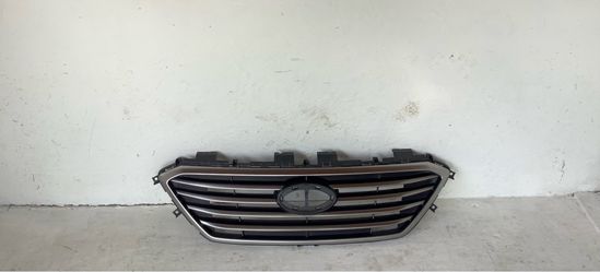 2017-2019 Hyundai Ioniq grille (8)