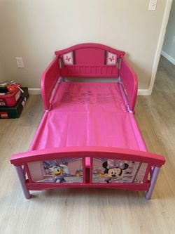 Delta Kids Pink Disney Toddler Bed