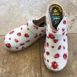 White  Ladybug Clog Shoes, size 37 = size 7