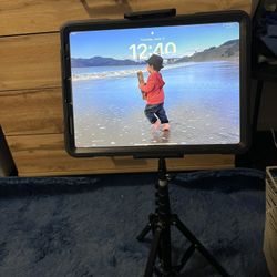 iPad Tripod a