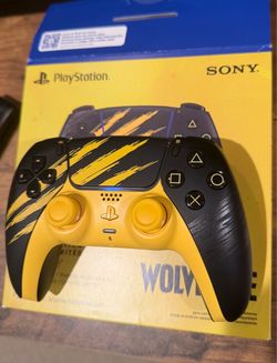 PS5 DualSense Wolverine Limited Edition Controller