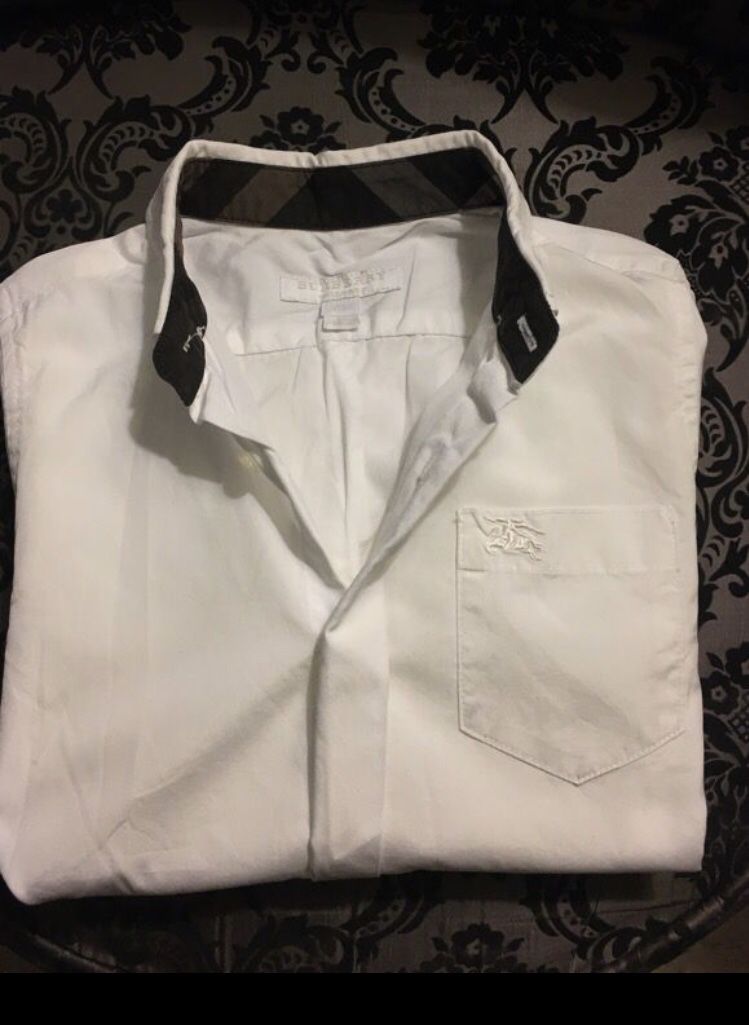 Boys Burberry white dress shirt size 6y