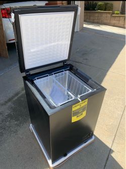 ❄️CHEST FREEZERS🥶NEW IN BOX