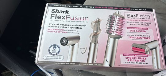 Shark flex style fusion brand new
