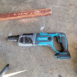 Rotary Hammer Makita 18v TOOL ONLY 