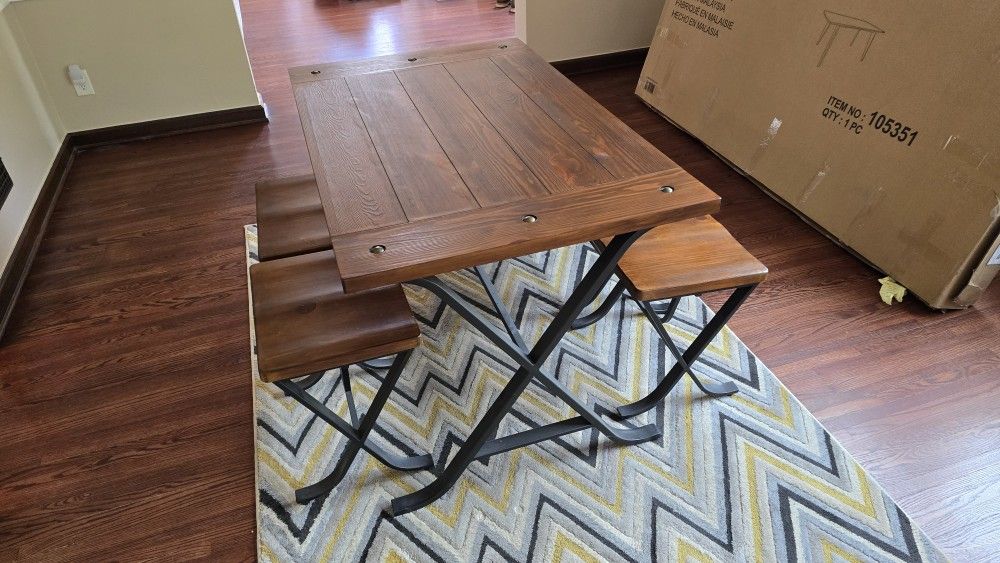 Ashley Furniture 4 Seater Wood Table