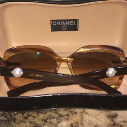 Chanel Sunglasses .Vintage.Pearl Collection 