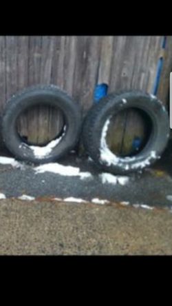 Two used 215/55/17 tires for 10$