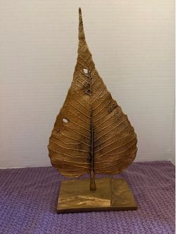 Crate & Barrel Bodhi Leaf Metal Sculpture Stand