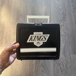 LA KINGS hockey Team Lunchbox 1990