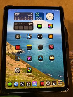 Apple iPad with Blue Folio Case - 64 gb