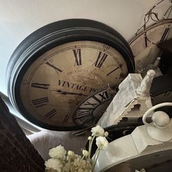 Vintage Clock 