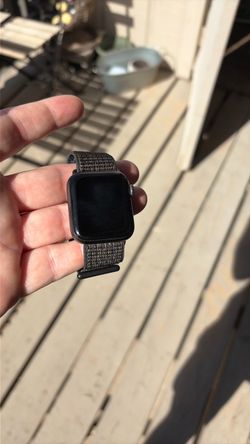 Apple Watch Series 5 40mm