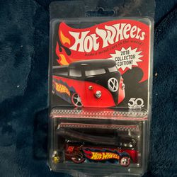 Hot Wheels 2018 Collector Edition Red Line Volkswagen Drag Truck With Case