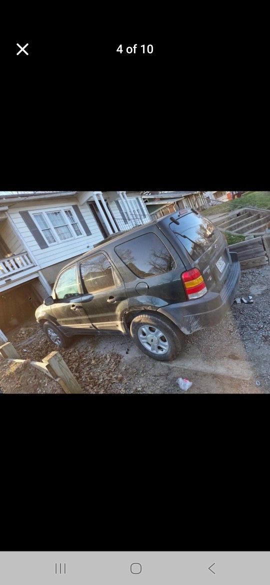 2003 Ford Escape