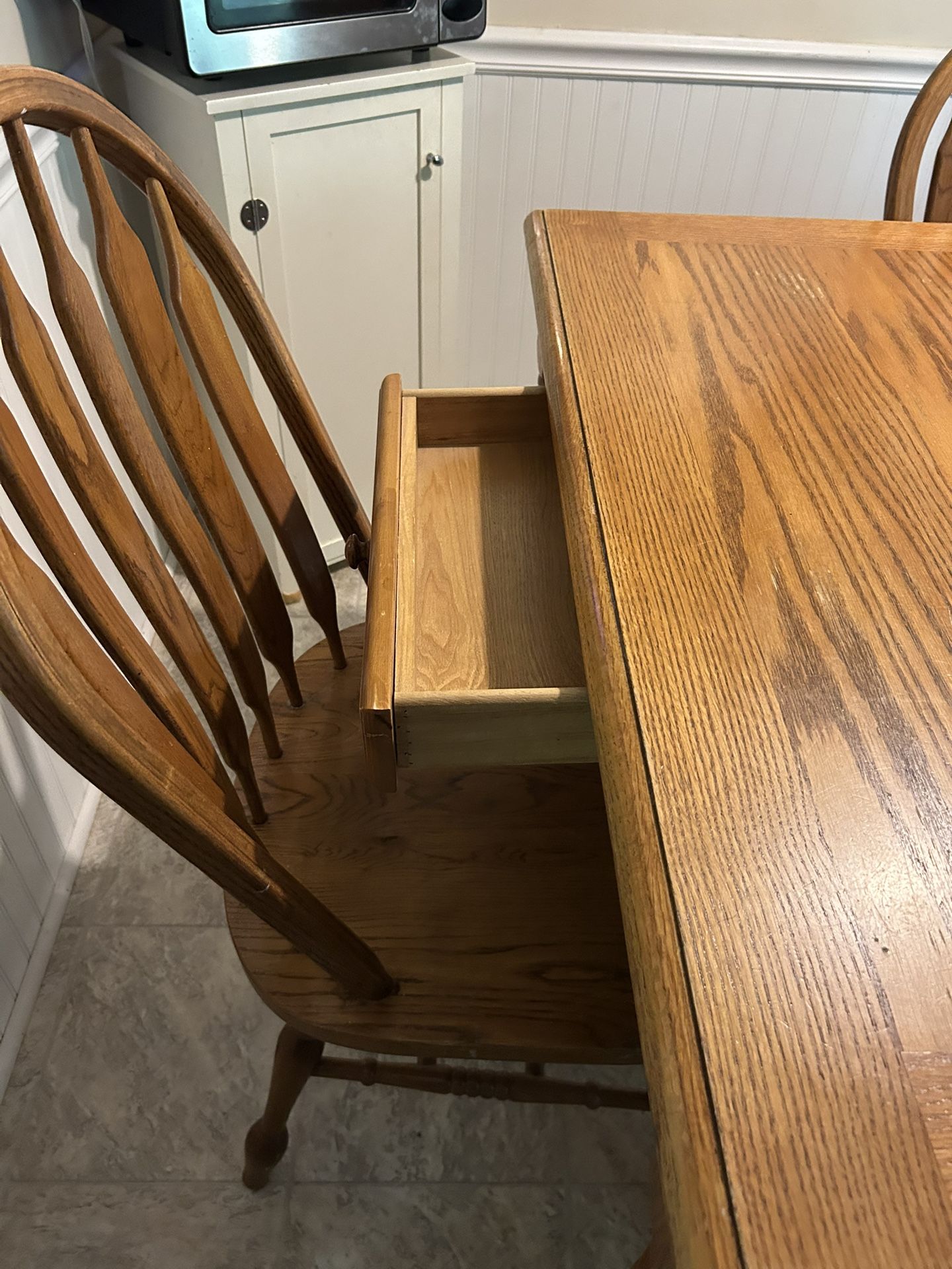 Oak Dining Room Table And 6 Chairs