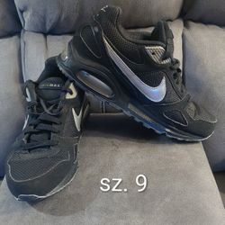 Womens Air Max