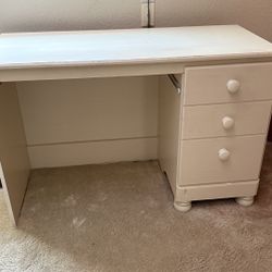 KIDS DESK 