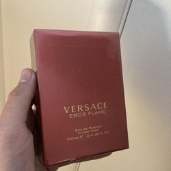 Versace Eros Flame EDP