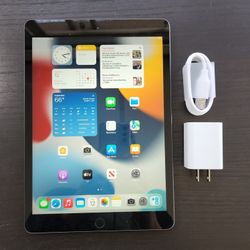 Apple iPad 7 - Wifi - Like New 