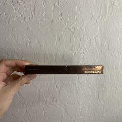 Our Glass Concealer makeup brush