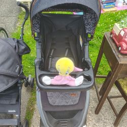 Stroller 