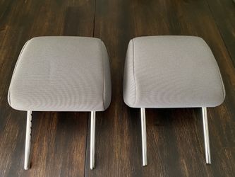 Toyota Tacoma Headrest