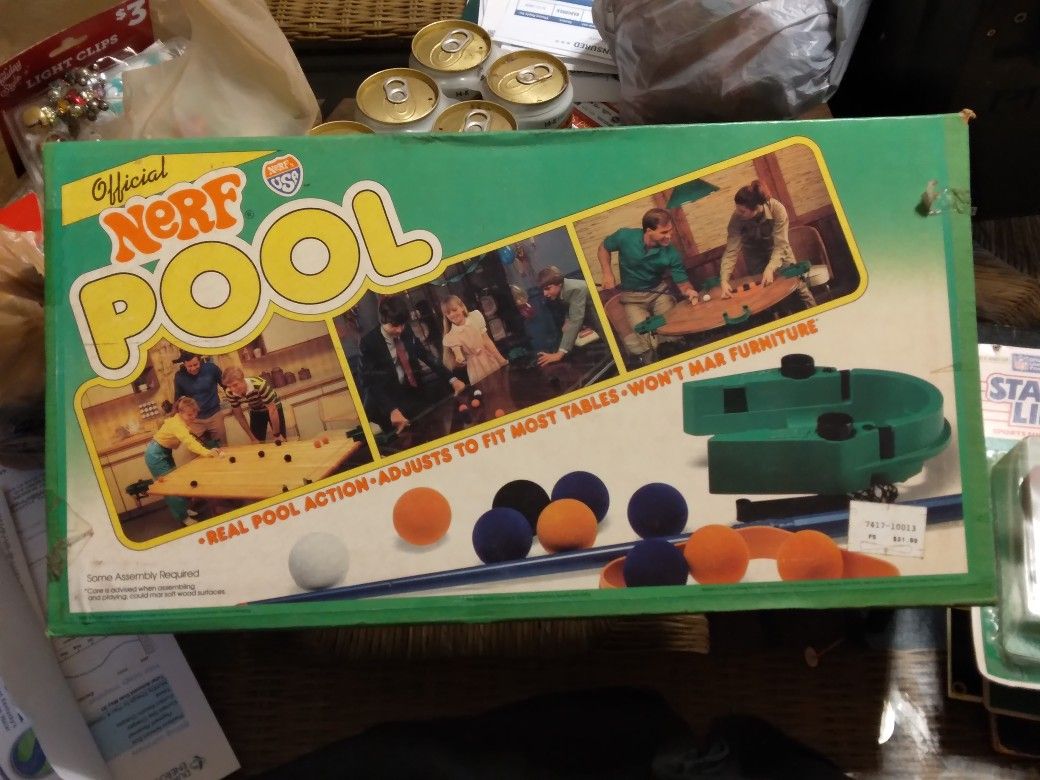 Vintage Nerf Pool. Excellent Condition.