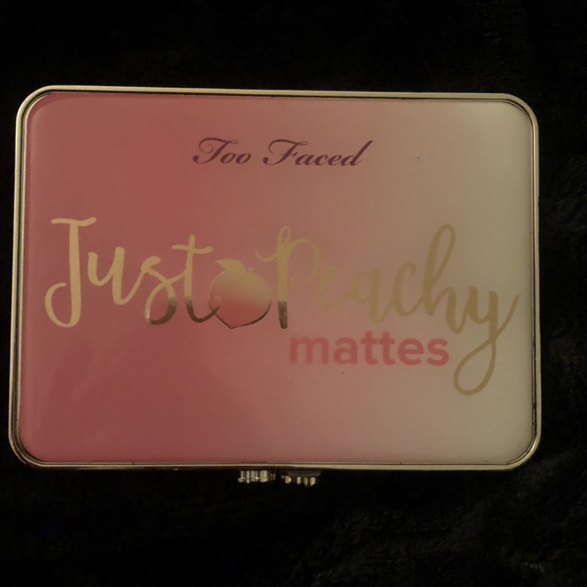 Too Faced Just Peachy Mattes Pallete