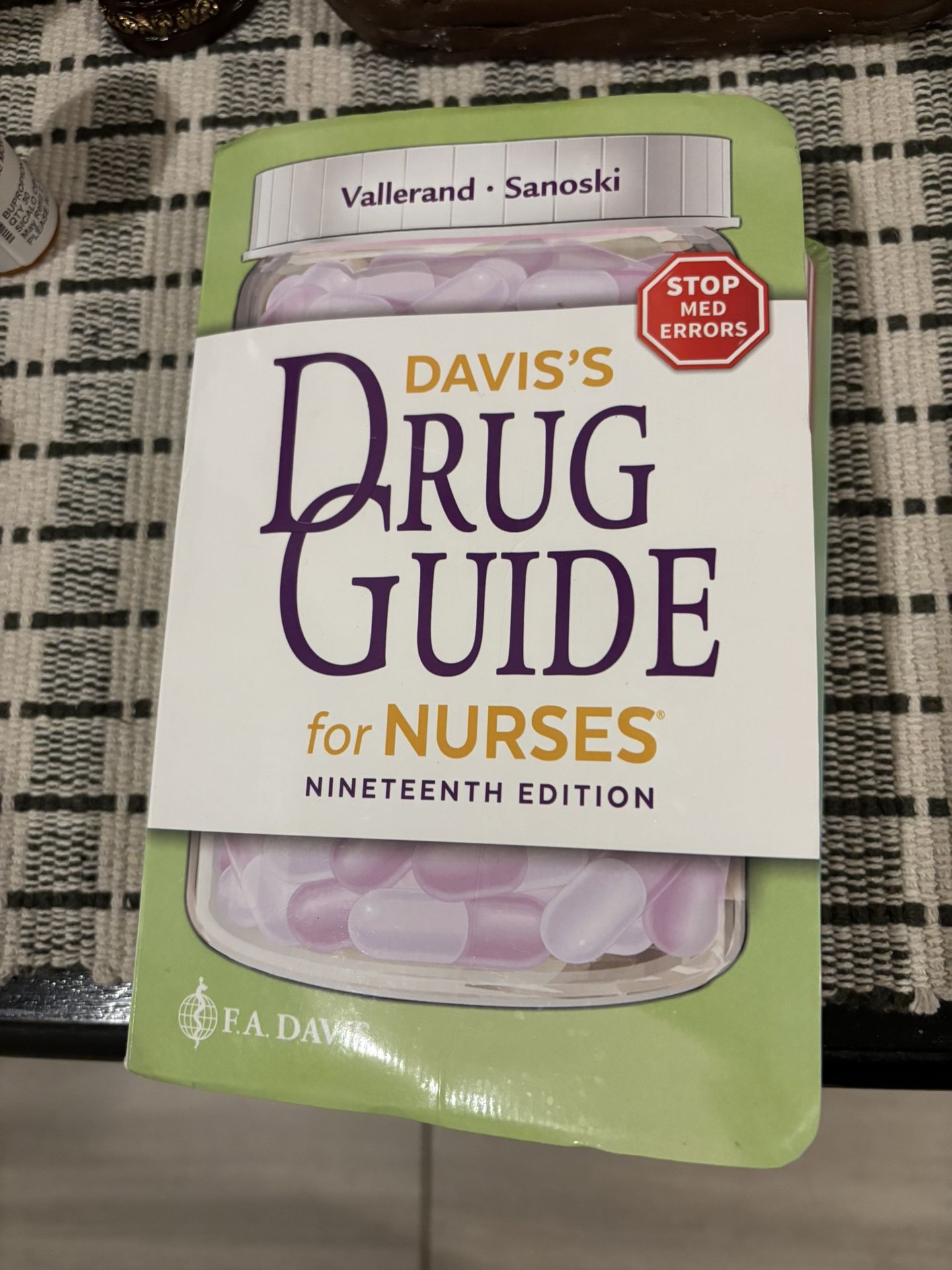 Davis’s Drug Guide 19th Gen