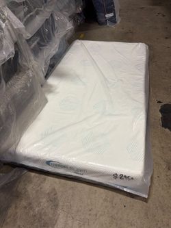 Twin Memory Foam Mattress