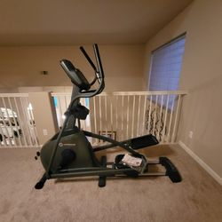 Horizon Elliptical With Bluetooth