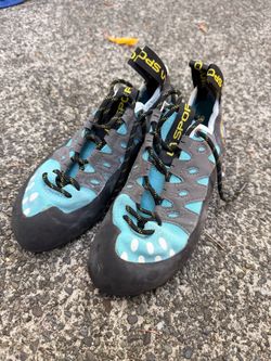 La Sportiva Tarantulace Women’s Climbing Shoes – Size 6.5 – Great Condition