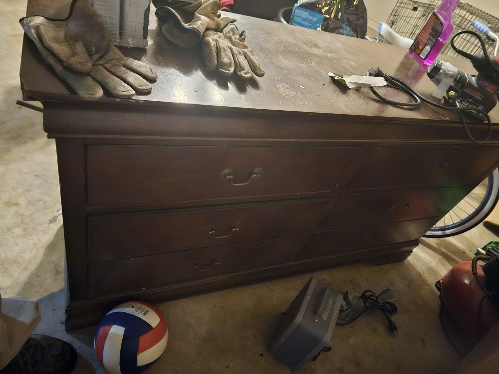 Desk, Dresser